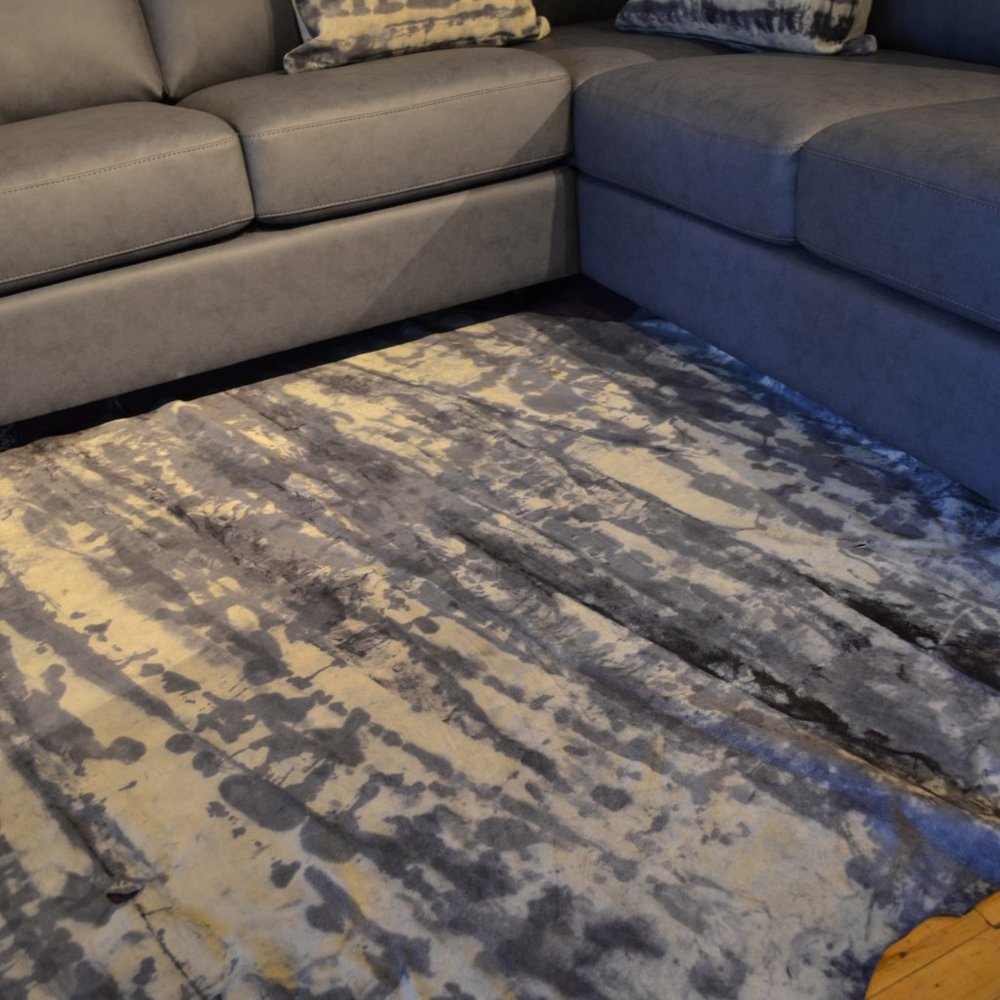 **** SOLD****** Cow Hide - Picture 2 of 3